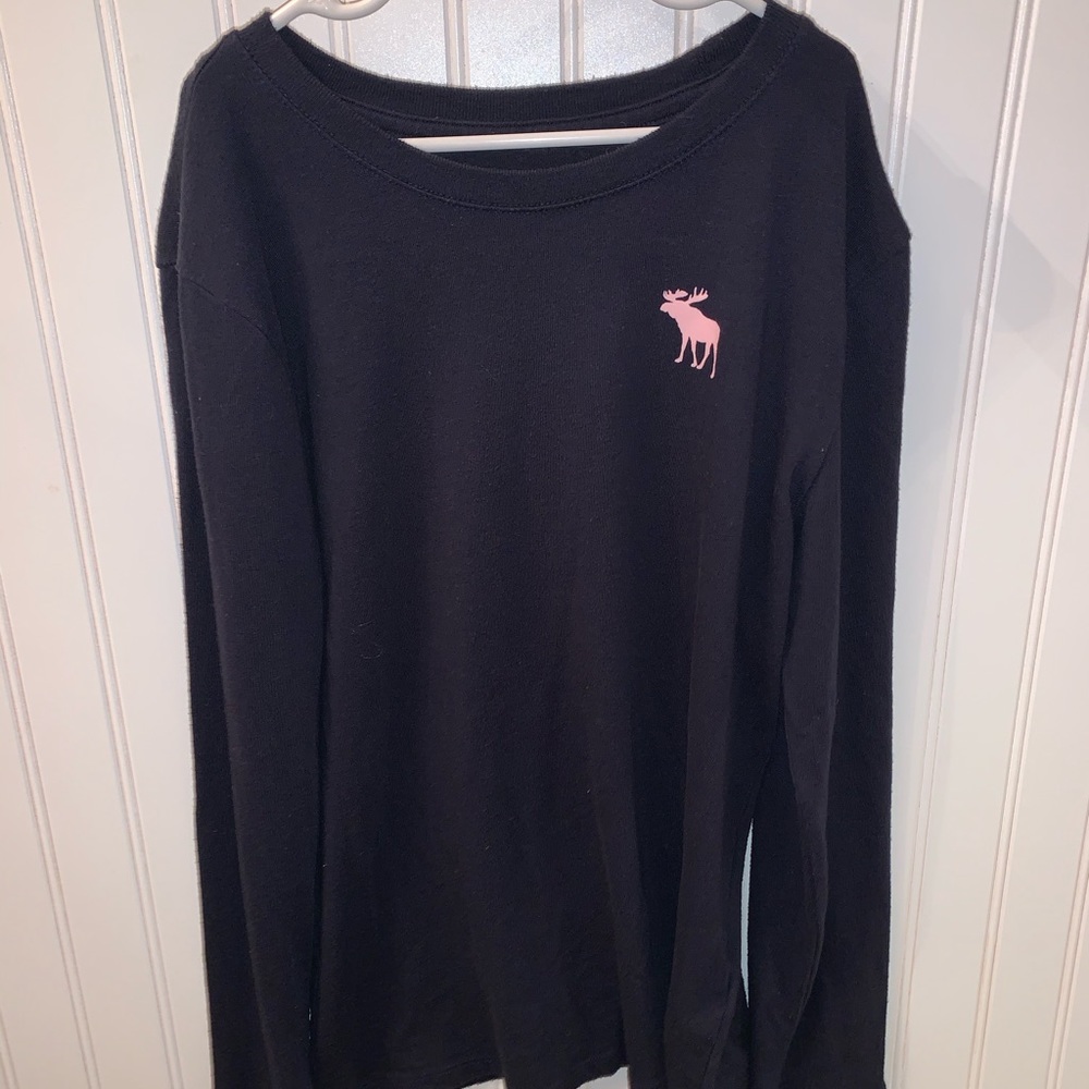 Girls Abercrombie and Fitch shirt